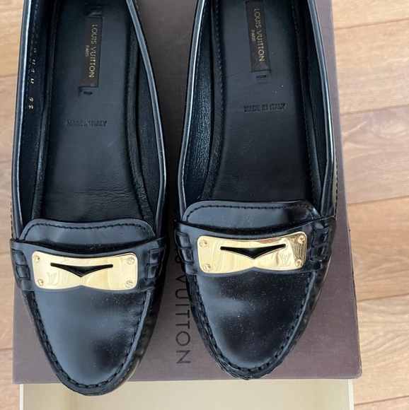 Louis Vuitton Loafers - Picture 6 of 11